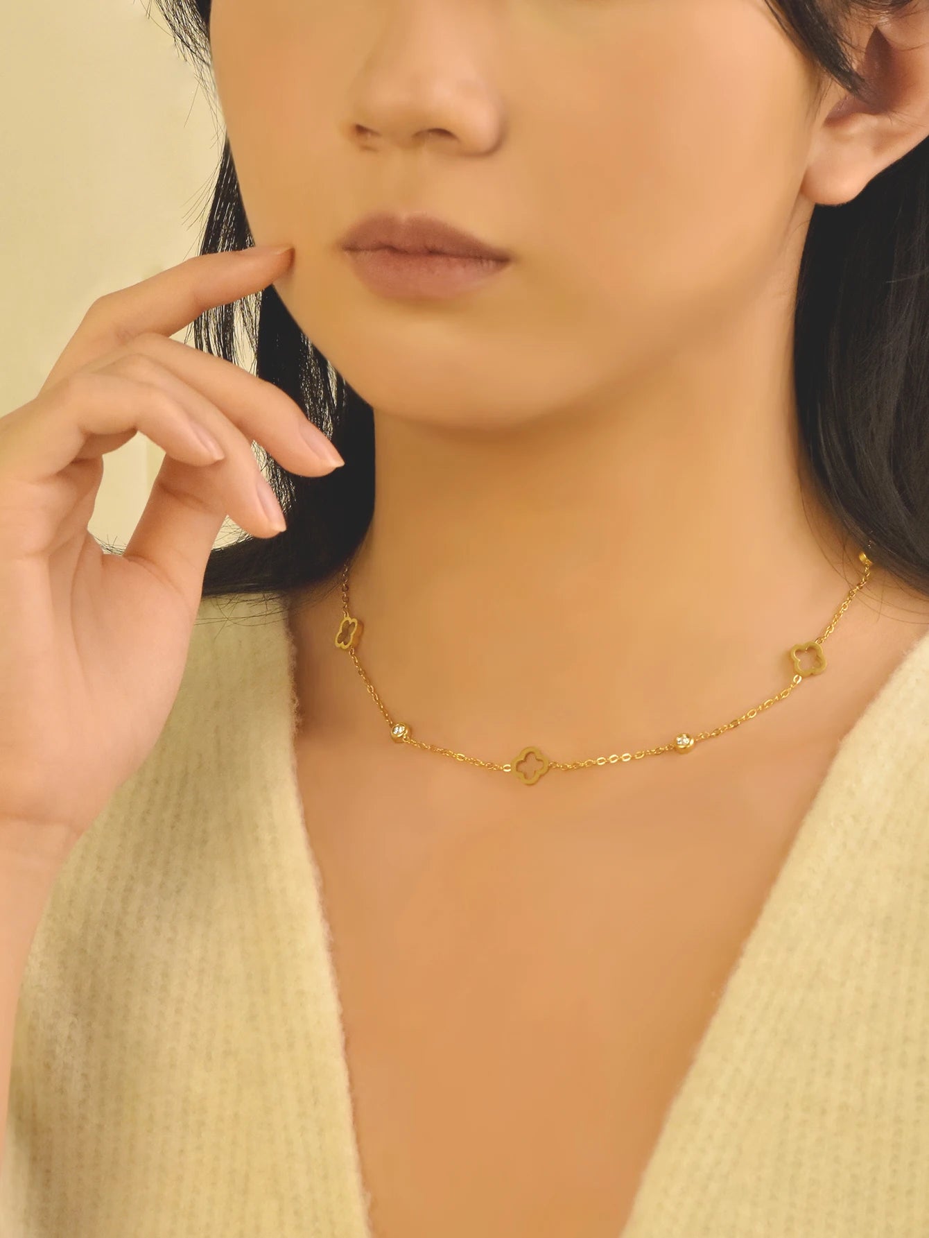 FLOWER Necklace